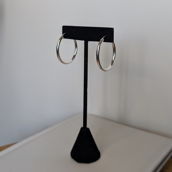 S925 Sterling Silver Platinum Rhodium Plated Hoops - Picture 3 of 5